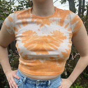 Orange tie dye heart crop top!